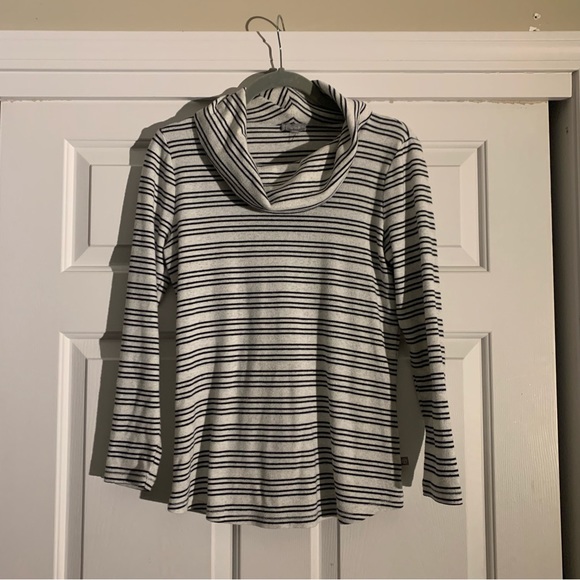 Talbots Cowl Neck Long Sleeve - Picture 1 of 5